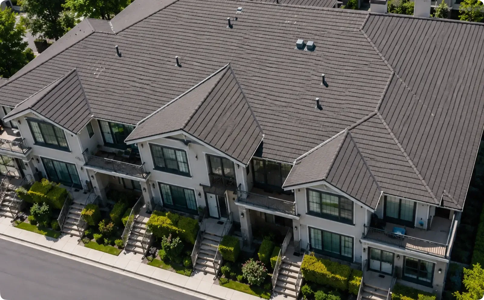Asphalt shingles installation in Maple Ridge