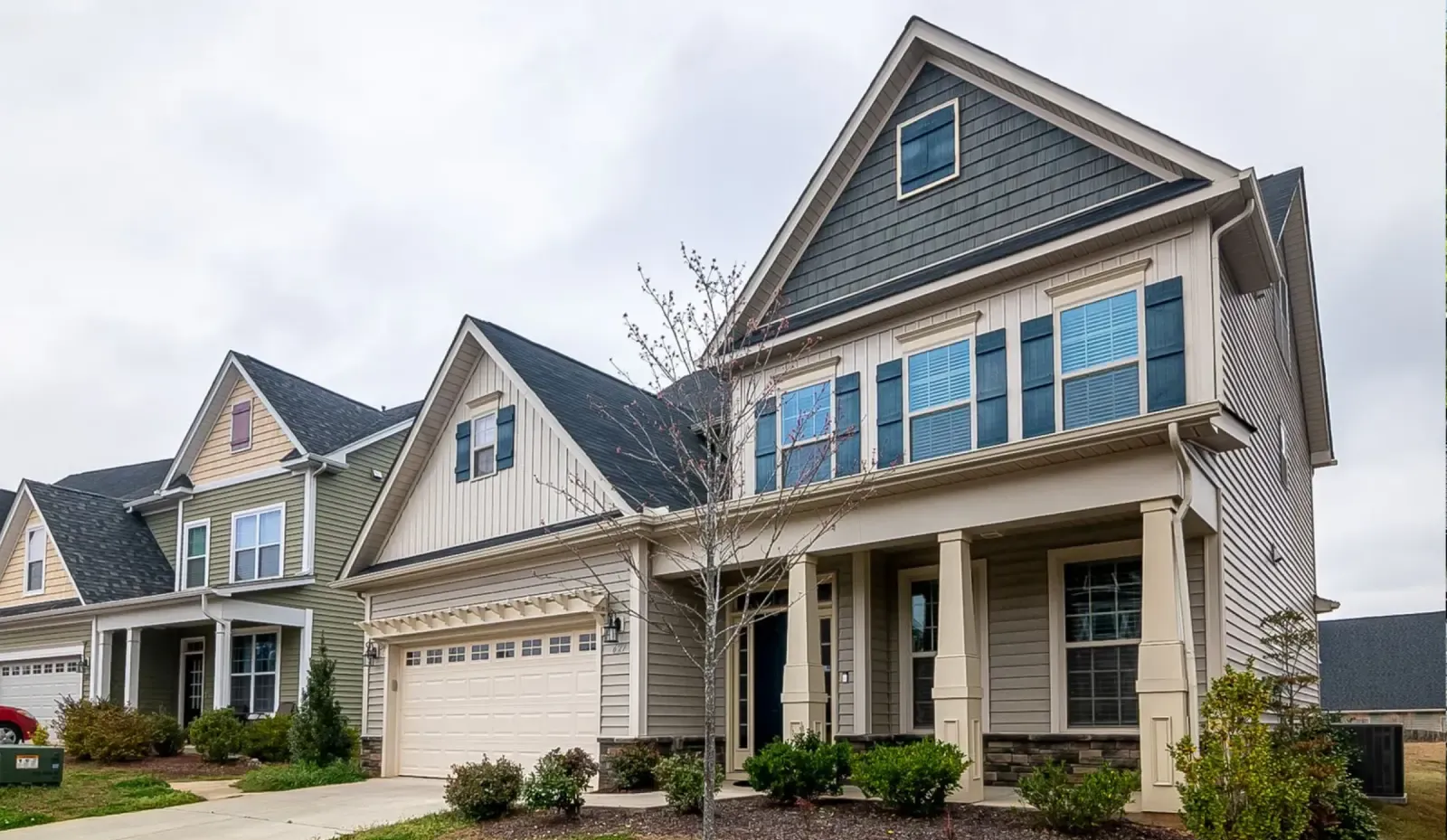 Gutter and downspouts installation in Maple Ridge