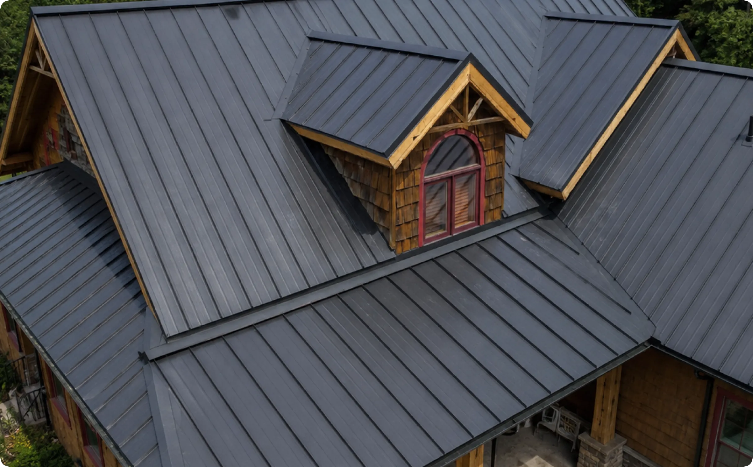 Metal roof installation in Abbotsford