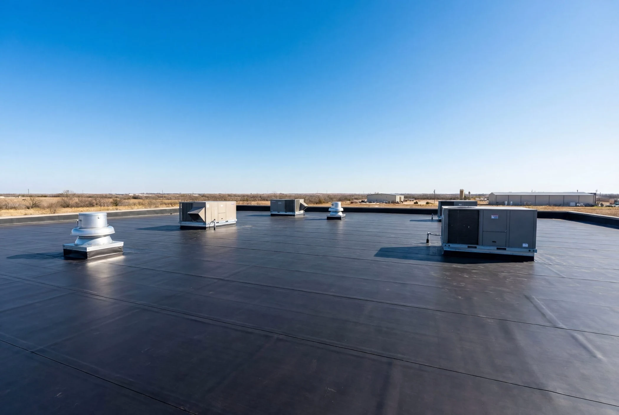 EPDM rubber roofing membrane on commercial building